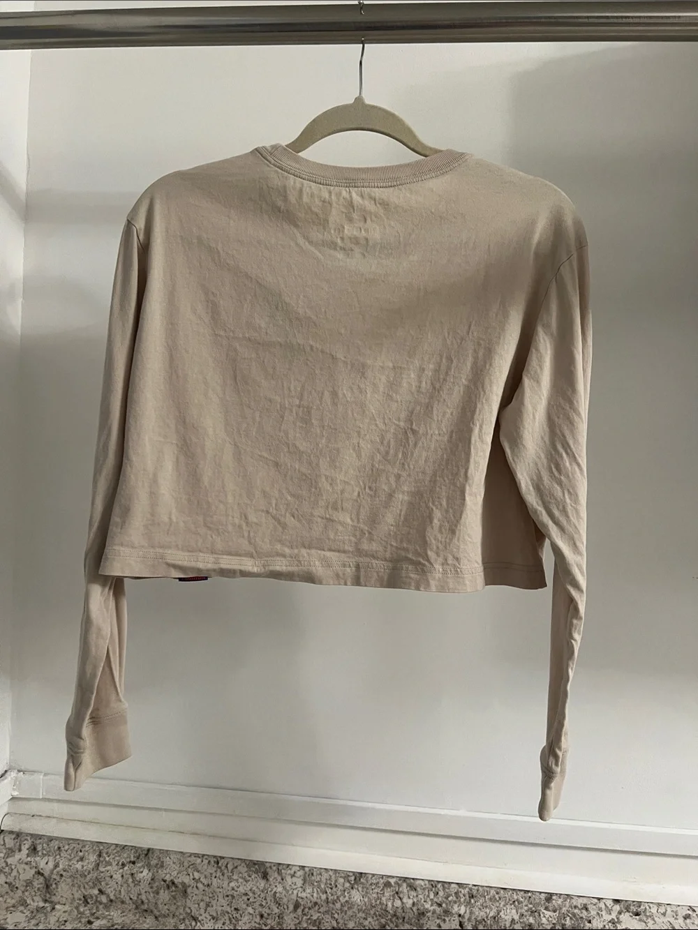 Nike Beige Cropped Long Sleeve Tee with Blue & orange Florida Gators